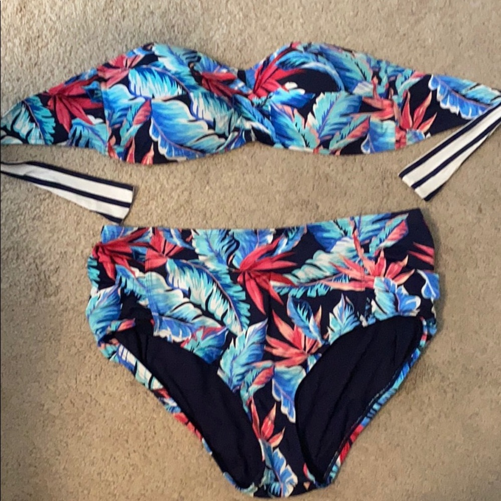 Tommy Bahama high waisted bikini (straps included)
